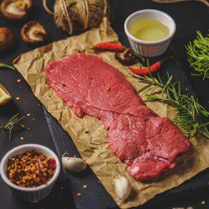 Pakistan Beef Topside Steak 300g Approx. Weight