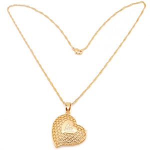 اف سي بيوتي عقد بدلاية بشكل...