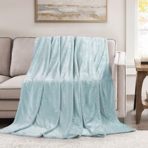 بطانية فرو ناعم | أخضر فاتح