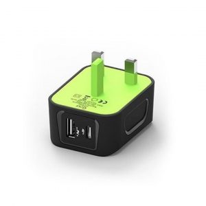 شاحن حائط بتقنيتي سبوت بي دي (الشحن السريع) والتعرف التلقائي