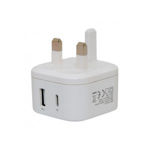 شاحن منزلى منفذين ,منفذ شحن عادى و اخر تايب سى ابيض ,W2CA-W