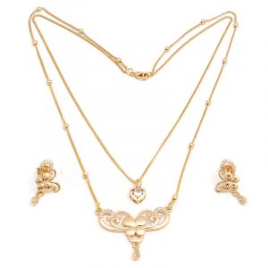 قلادة بدلاية على شكل فراشة ...