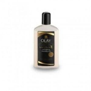 مرطب اولاي تفتيح افيكتس بالحليب 200مل