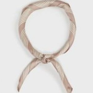 ايلا
وشاح مطبع

43 ر.س
 
15 ر.س
 65% خصم