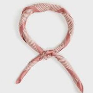 ايلا
وشاح مطبع

43 ر.س
 
22 ر.س
49% خصم