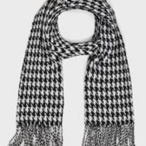 اونلي
وشاح مزين بشراشيب

68 ر.س
 
61 ر.س
10% خصم