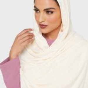 توفا شال من مودانيسا
حجاب كول ماكس

41 ر.س