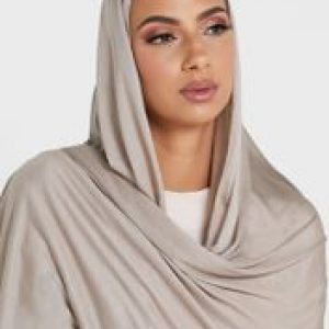 رابيا زد من مودانيسا
وشاح جيرسي

65 ر.س
 
42 ر.س
35% خصم